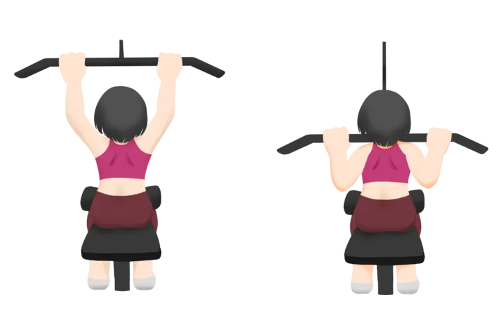 ラットプルダウンをする女性